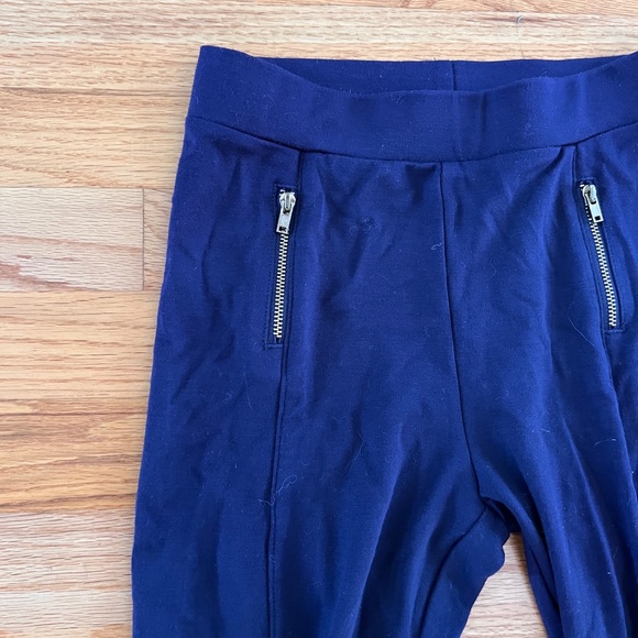 H&m navy blue leggings with zipper fake pockets. Girl size 12/13Y - Picture 4 of 6